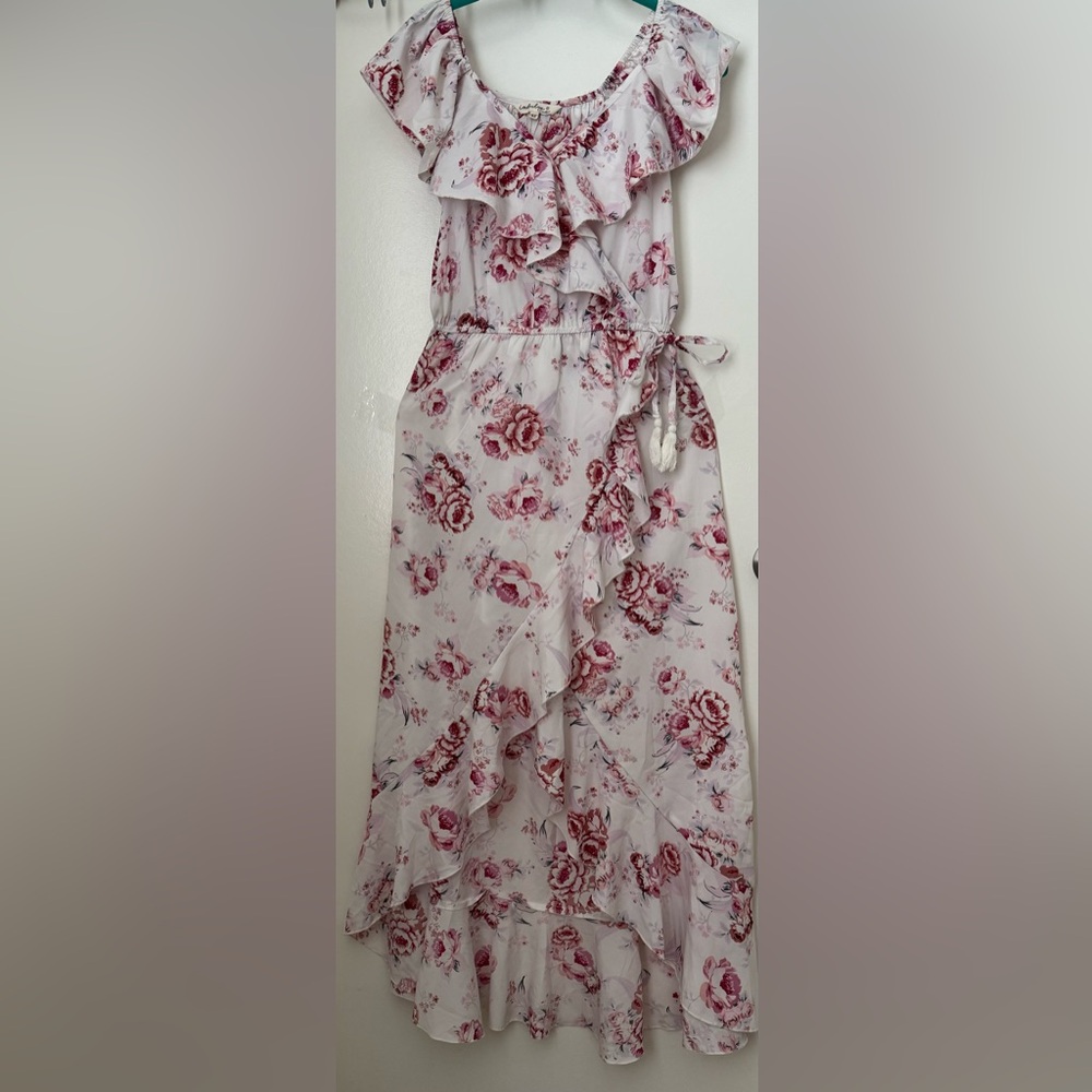 Dress - Picture 2 of 3